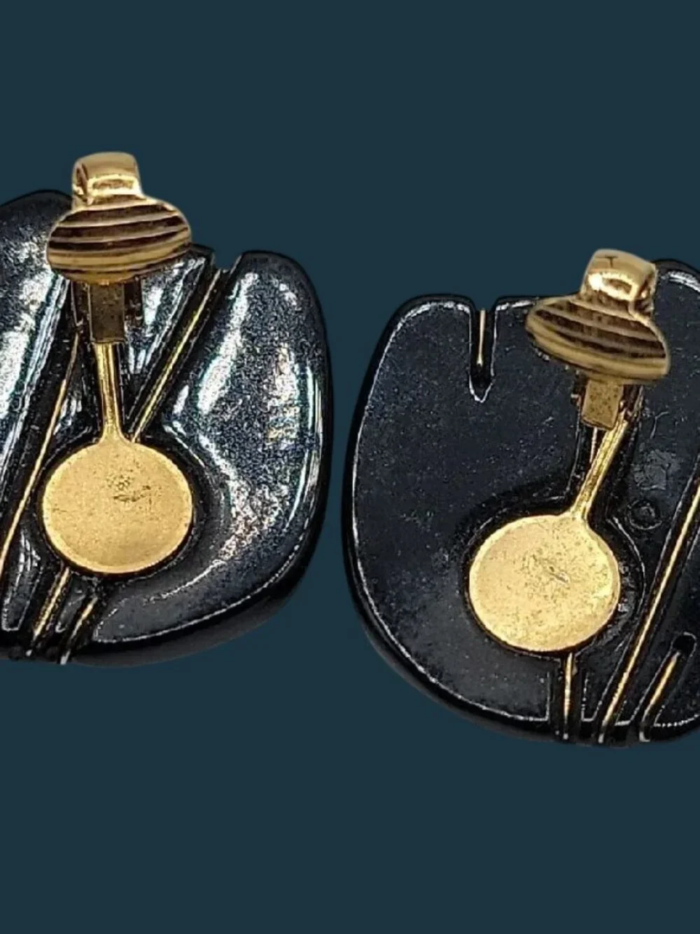 Vtg Crown Trifari Art Deco Style Shell Clip On Earrings Black Gold Tone Wire
